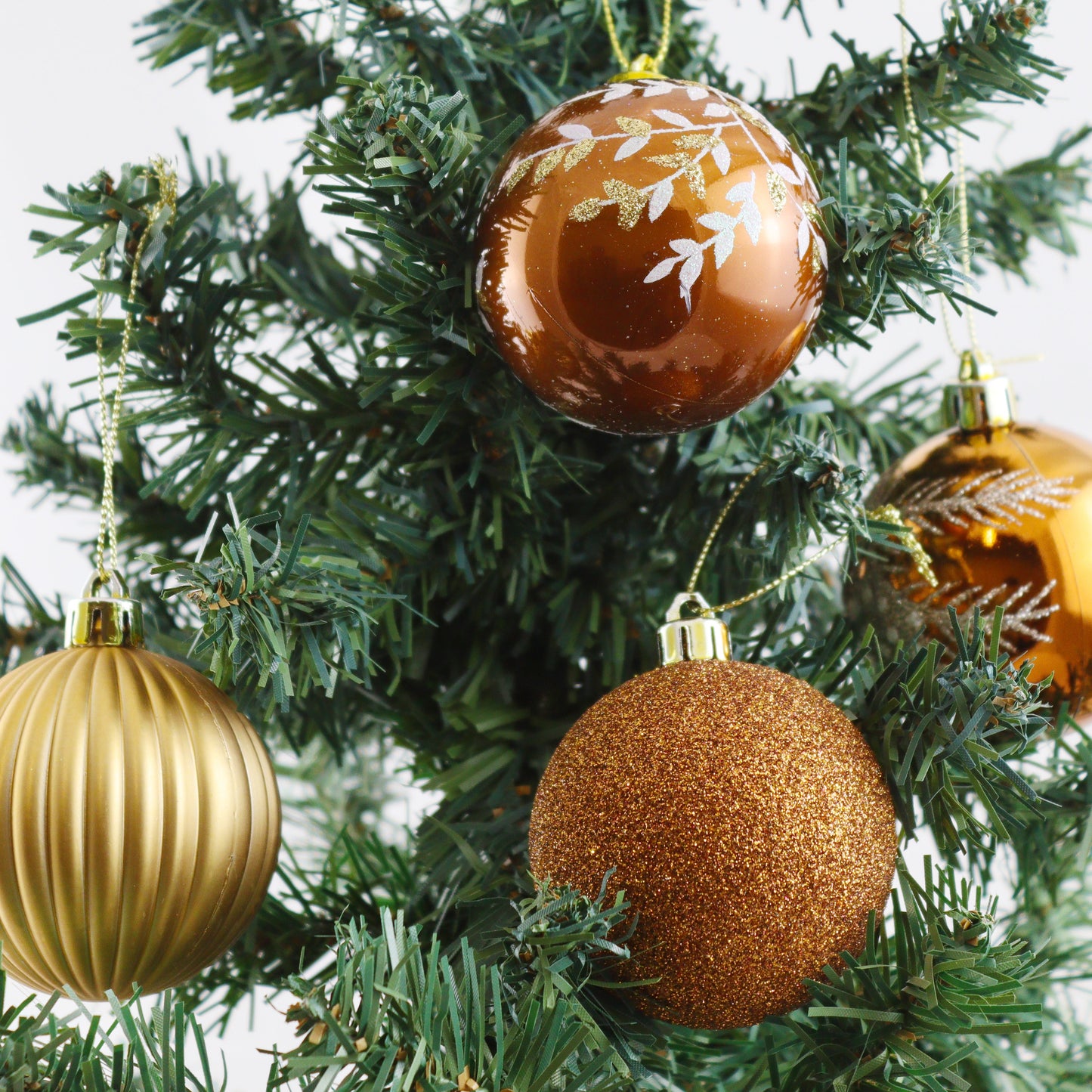 Kerstballen - 9 Delige Set - Kerstversiering - Oranje - Goud - Verschillende Afwerkingen - Kerstboom Kerstballen - Voor in de kerstboom