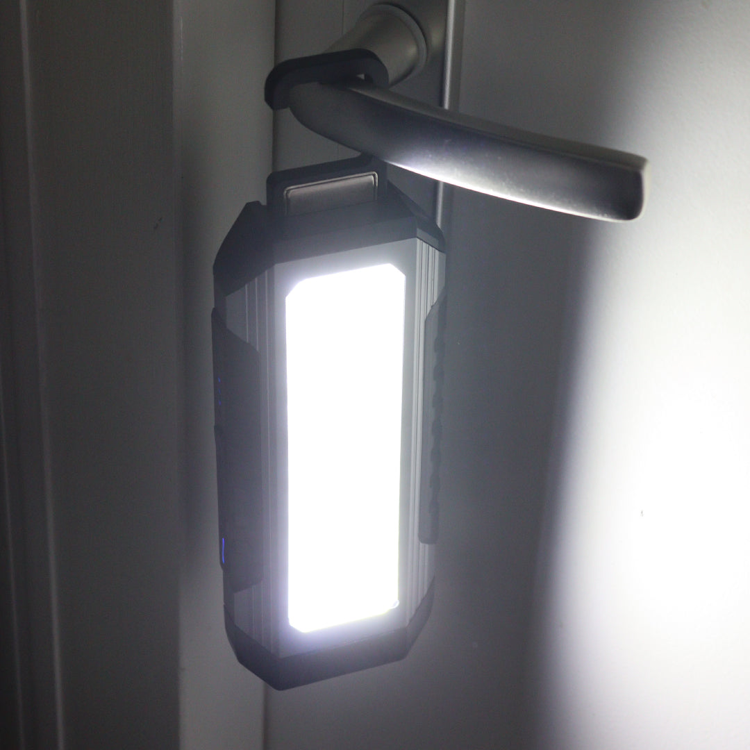Zaklamp LED Oplaadbaar, Werklamp en Powerbank in 1 - Multifunctioneel met magneet en ingebouwde standaard - 4000mAh