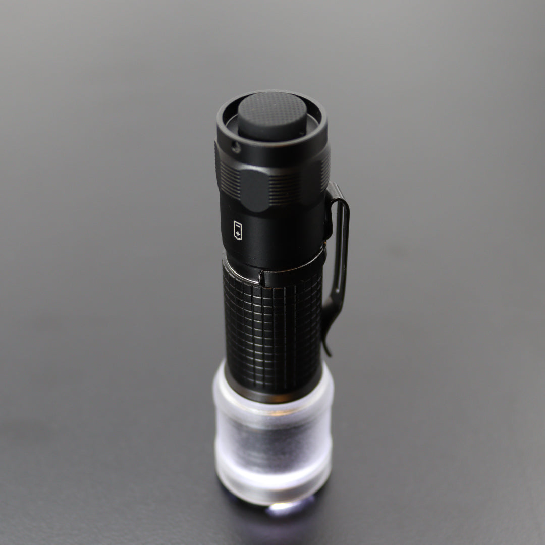 Zaklamp LED Oplaadbaar met Focusfunctie - Zeer compact met fel licht - 1000 Lumen