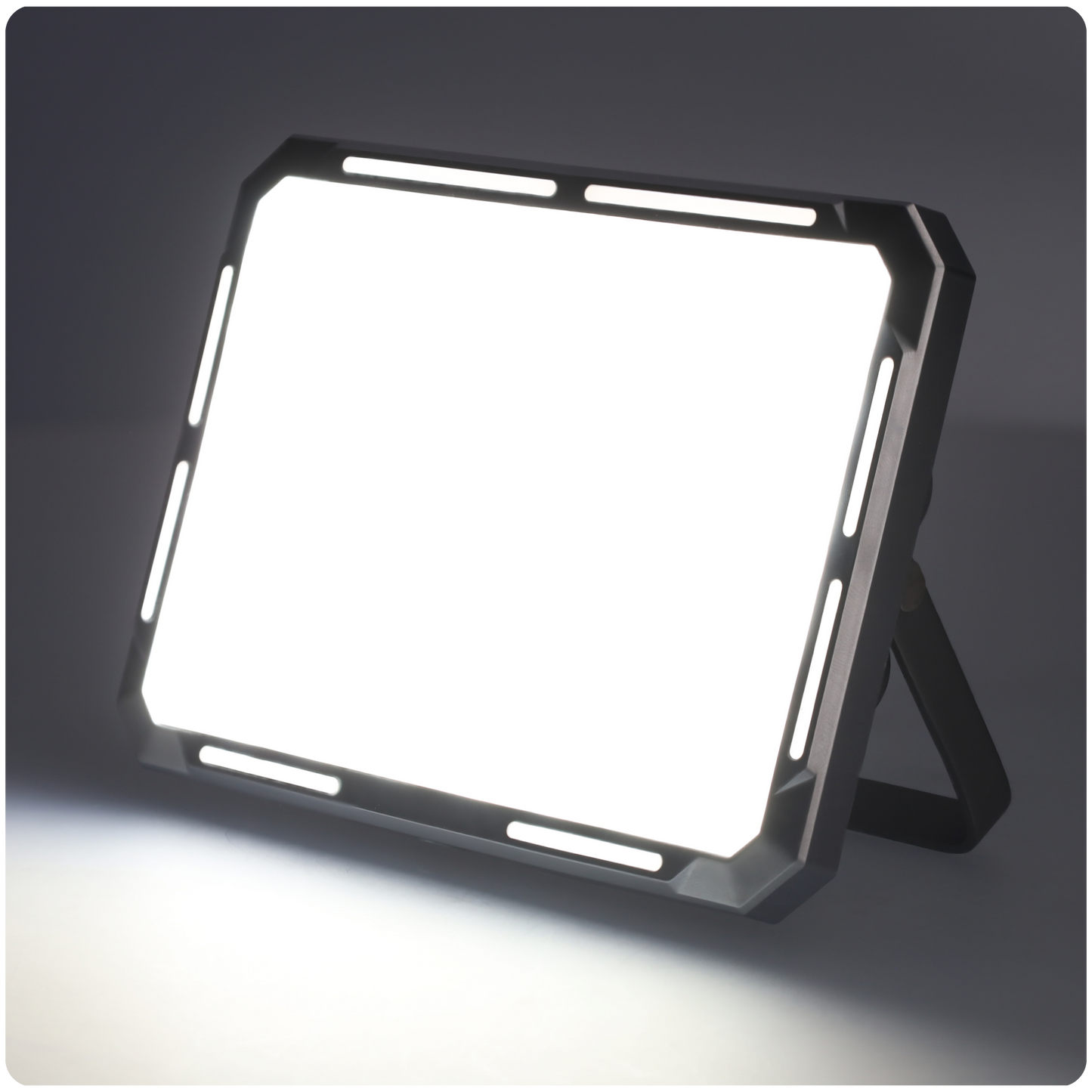 Multifunctionele LED werklamp en camping lamp - 4 licht standen - Waterdicht